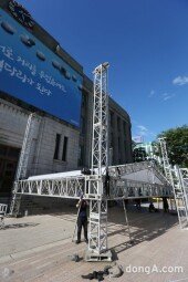 [동아포토]고(故) 박원순 서울시장의 분향소 시청광장 설치