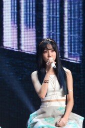 [동아포토]여자친구 유주, 내면의 목소리 담아