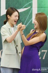 [동아포토]김히어라-이봄소리, 하트는 어디에