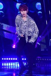 [DA포토]하성운, 패션 스타일도 빛나는 무대