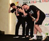 [포토] 같이놀자 동네놈들 ‘웃음 나오는 포즈’