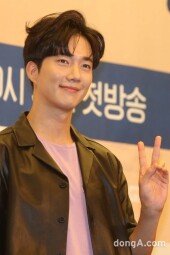 [DA포토]박건일, 라이징 로맨스 장인