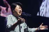 [DA포토]트바로티 김호중, 열창