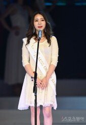 [포토] 서솔빈 ‘주변분들이 제 피아노 연주를 좋아해요’