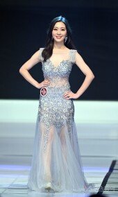 [포토] 박상희, 화려한 드레스 입고