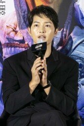 [DA포토]송중기, 승리호 상상 그 이상