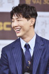 [DA포토]지수, 미소가 아름다운 남자