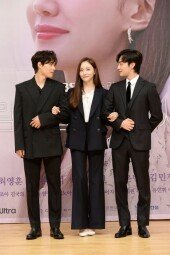 [DA포토] ‘브람스를 좋아하세요’ 박지현 향한 부담스러운 시선