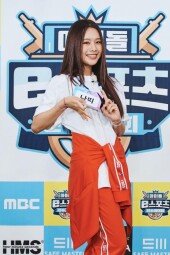 [DA포토]나띠, 맑은 미소로 아이대 참석