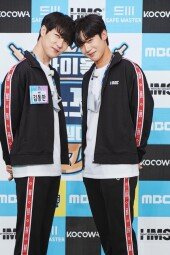 [DA포토]위아이 김동한-김요한, 아름다운 마무리