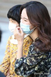 [DA포토]조수빈 아나운서, 천사 같은 딸과 함께~