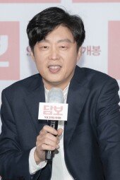 [DA포토]김희원, 충무로 블루칩의 미소