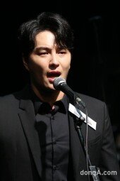 [DA포토]민우혁, 조각 비주얼