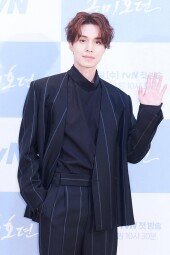 [DA포토]이동욱, 손만 들었을 뿐인데..