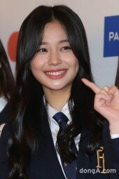 [DA포토]위클리 지한, 보조개 미소.. 사랑스러워