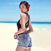 야노 시호, 나이 잊은 수영복 몸매 ‘여전히 예쁨’