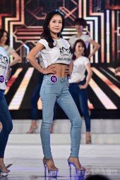 [포토] 민경희 ‘탄탄한 복근’