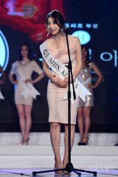 [포토] 홍미애 ‘저 누구 닮지 않았나요?’