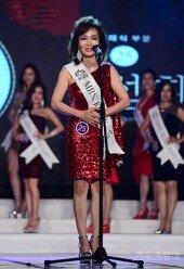 [포토] 이선희 ‘다소곳이 자기소개’