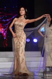 [포토] 문임주 ‘아름다운 드레스 자태’