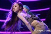 [DA포토]이달의 소녀 희진, 매혹적인 댄서