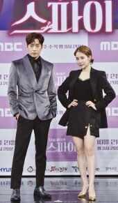 [DA포토]문정혁-유인나, 기대되는 케미