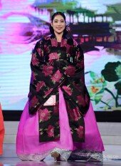 [포토] 김세진 ‘분홍분홍해’