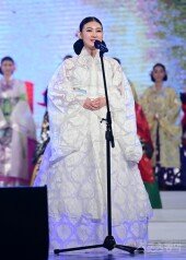 [포토] 문지연 ‘순백의 백제전통복’