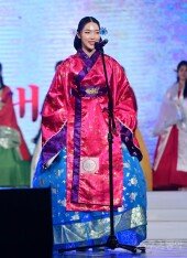 [포토] 김혜진 ‘동양의 미 선 보일게요’