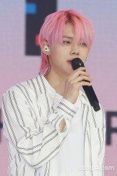 [DA포토]투바투 연준, 핑크빛 비주얼