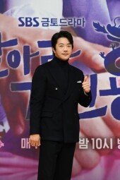 [DA포토]권상우, 날아라 개천용 엄지 척~