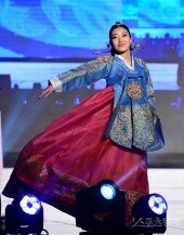 [포토] 정하늘 ‘아름다운 포즈’