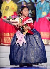 [포토] 정채아 ‘나르샤 부문 진 됐어요’