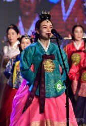 [포토] 박현서 ‘떨리는 자기소개’