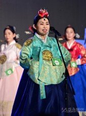 [포토] 김명이 ‘떨리는 자기소개’