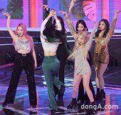 [DA포토]여자친구 유주, 턴~