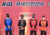 [포토] 1라운드 1순위부터 4순위, 차민석-박지원-이우석-양준우