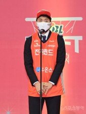 [포토] 이윤기 ‘선택 해주셔서 감사합니다’