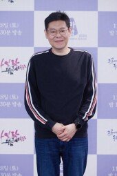 [DA포토]박기현 PD ‘그곳에 두고 온 라일락’ 연출