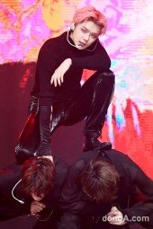 [DA포토]TXT 연준, 핑크빛 카리스마