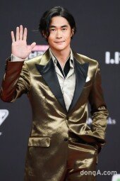 [DA포토]배정남, 금빛 장발