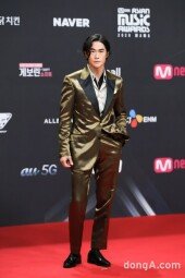 [DA포토]배정남, 장발이 잘 어울리는 남자