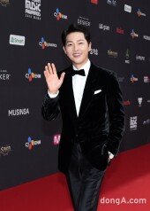 [DA포토]송중기, 달콤한 미소