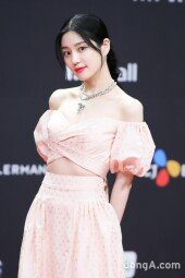 [DA포토]이유비, 2020 MAMA 레드카펫 여신
