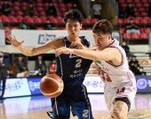 [포토] 이승현 ‘공 먼저 보내고’