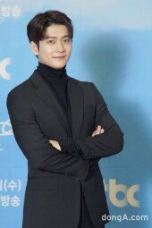 [DA포토]강태오, 서프라이즈 비주얼