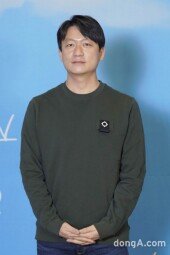 [DA포토]이재훈 감독 ‘런 온’ 연출