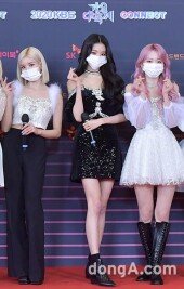 [DA포토]아이즈원 장원영, 국보급 센터