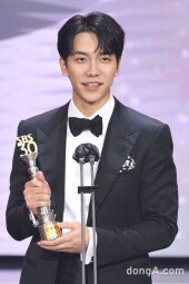 [DA포토]이승기, 핫스타의 미소