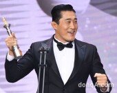 [DA포토]김동현, SBS 연예대상 우수상 수상 ＂오늘밤 챔피언＂